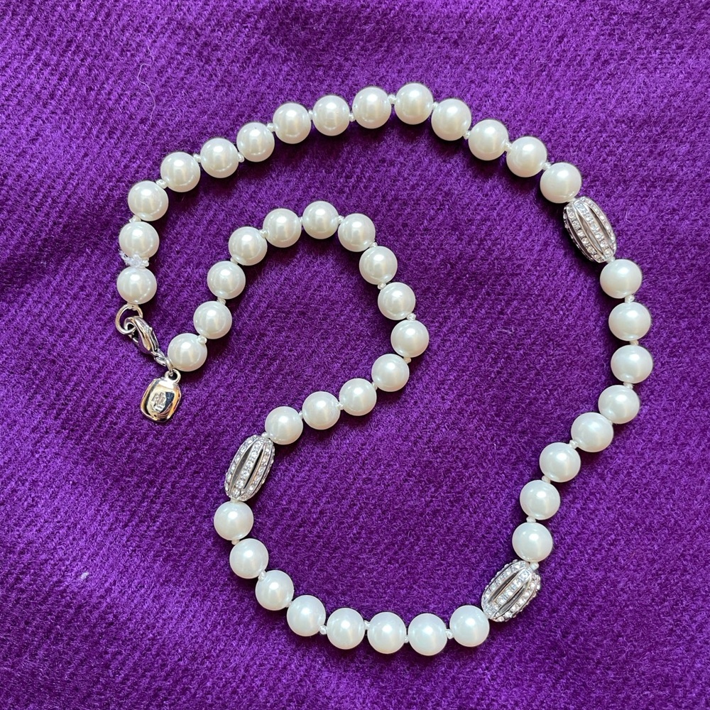 Lauren Ralph Lauren Pearl Necklace with accent gem stones